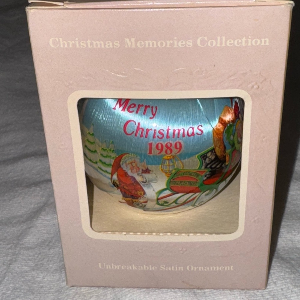 Christmas Memories 1989 Satin Ornament